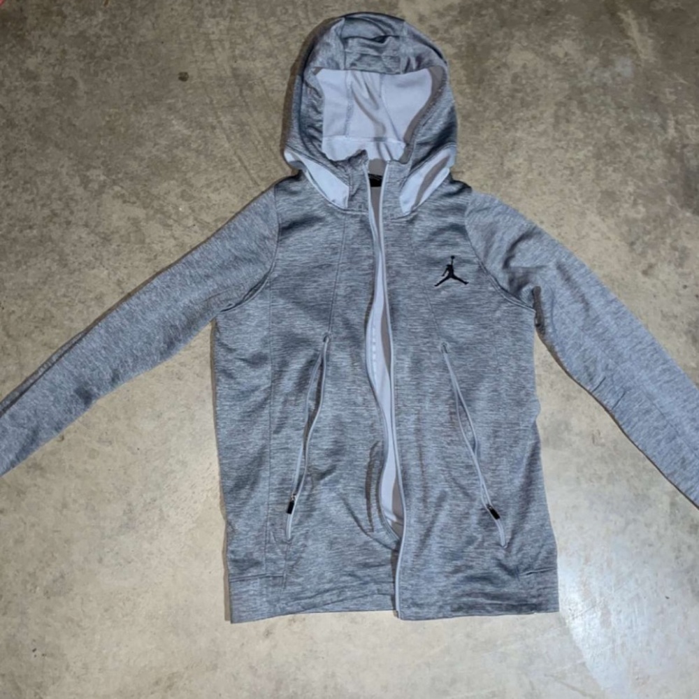 Jordan zip up